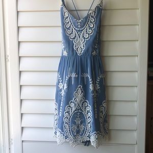 Dolce Vita Lace Backless Dress